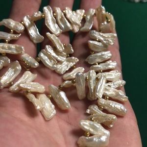 Vintage Keshi Freshwater pearls necklace and matching bracelet